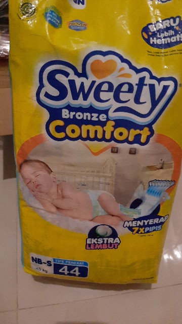 ( Tisssue Towel Dapur 1 Roll ) Tisu Paseo 70 Sheet Calorie Absorb (no.151)