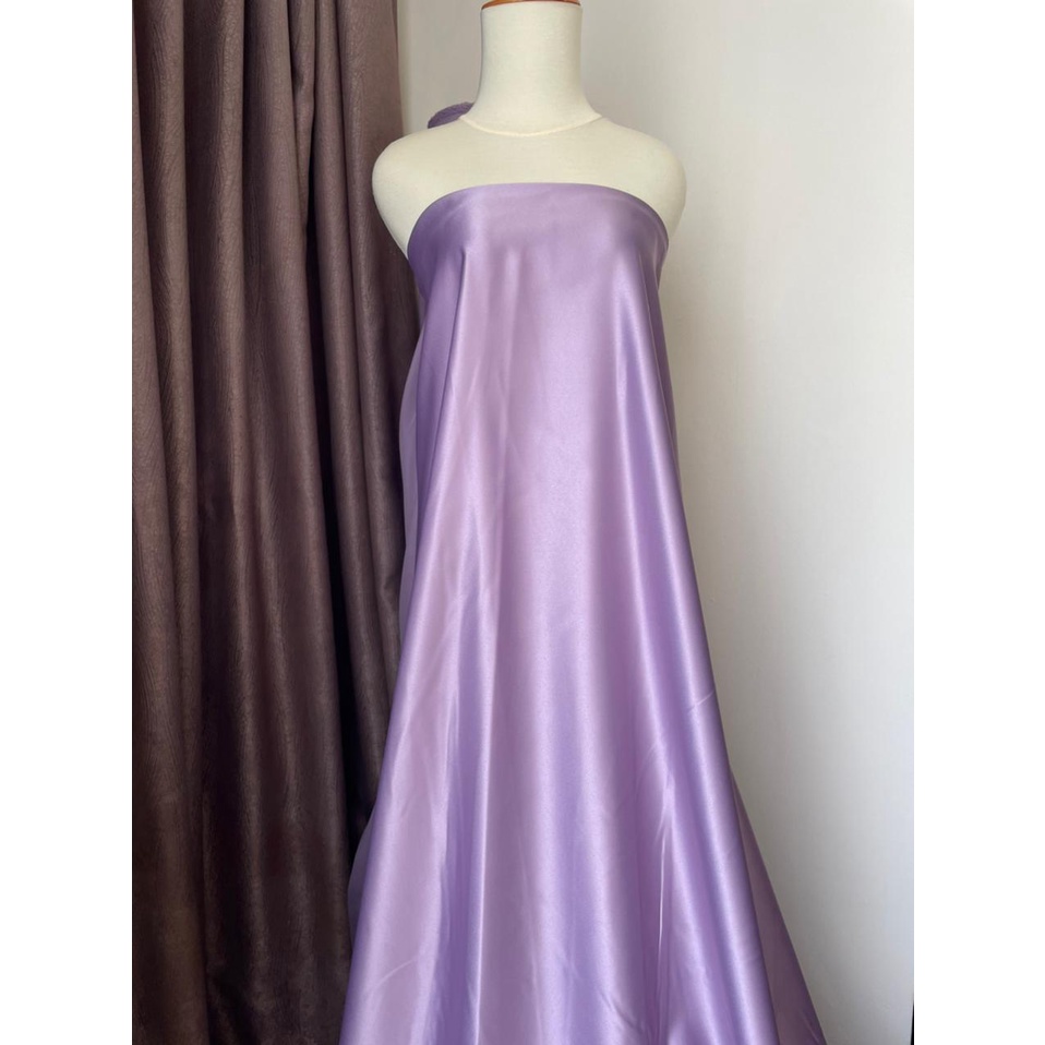 Bahan Kain Satin Saten Bridal Pengantin Duces Dutches Deutchess Deuchesse Meteran Premium Quality Warna Ungu Lilac