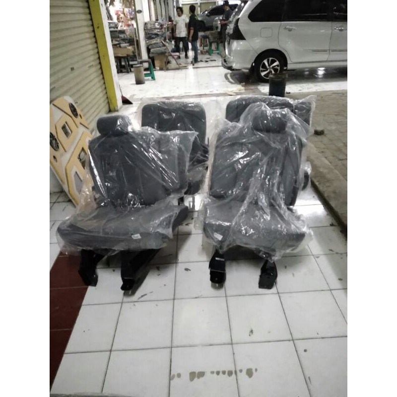 jok grand max hadap depan tenghlah