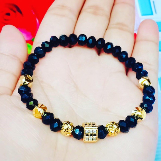 Gelang kristar hitam