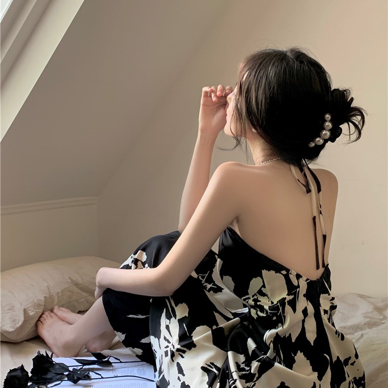 Mini Dress Musim Panas halterneck strapless backless dress feminin temperamen pinggang baru floral m