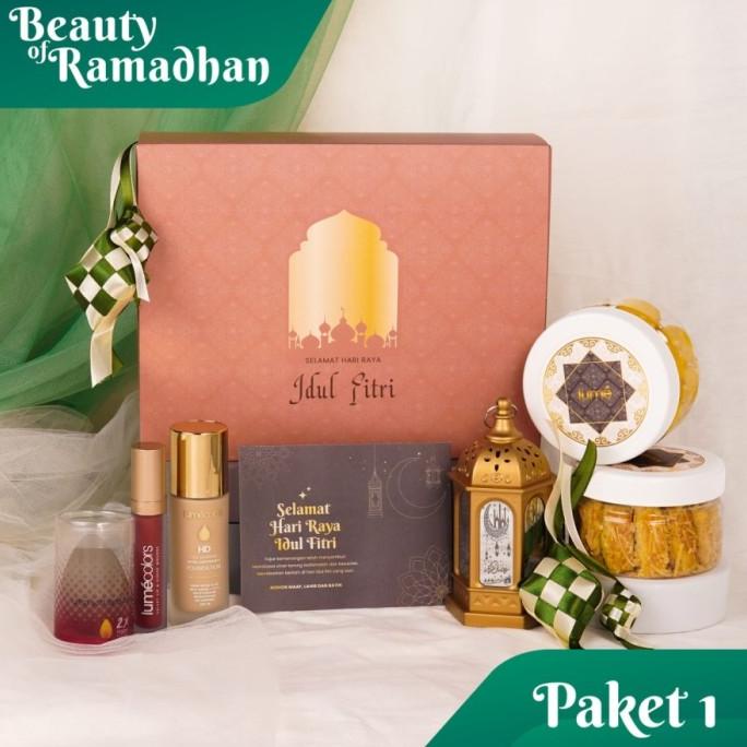 

Paket Lumecolors Hampers Lebaran Idul Fitri Kosmetik Dan Cookies Lume1