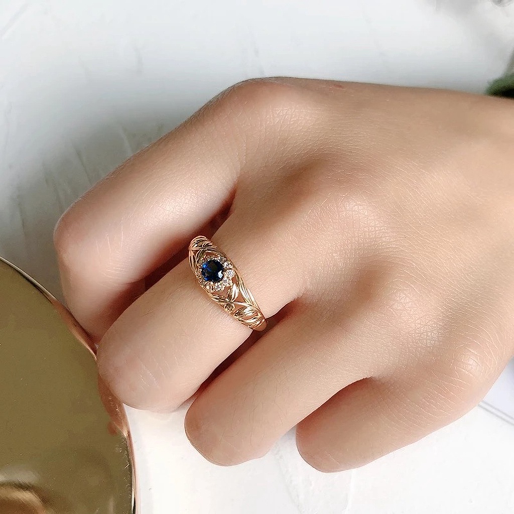 Hu Hu Hu Hu Hu Alat Bantu Pasang Kacamata♡ Cincin Wanita Model Hollow Out Hias Cubic Zirconia Biru Berkilau Tahan Lama Untuk Pernikahan