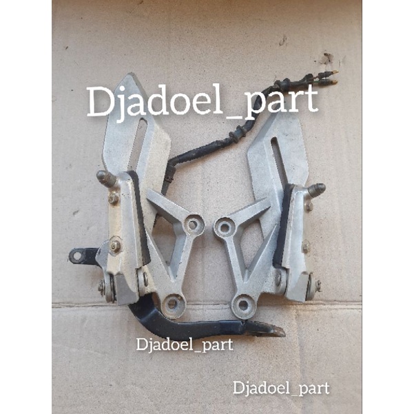 Footstep foot Step Postep Depan Kanan Kiri all new CB 150 R cb150r LED original