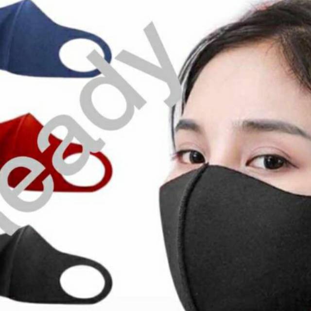 Pelindung mulut dan hidung polos scuba warna hitam dan maroon