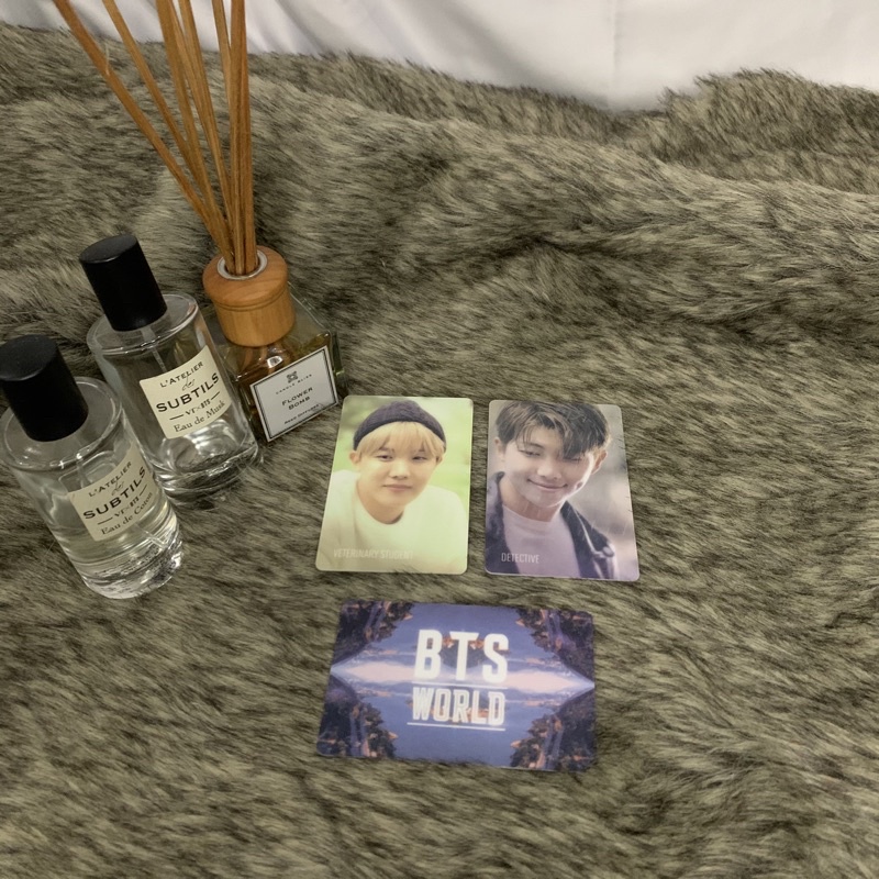 PHOTOCARD BTS WORLD LIMITED OFFICIAL RM JIN SUGA JHOPE JIMIN V JUNGKOOK