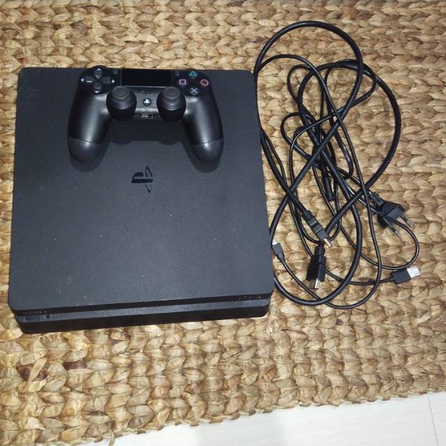 Ps4 slim 500 gb bekas