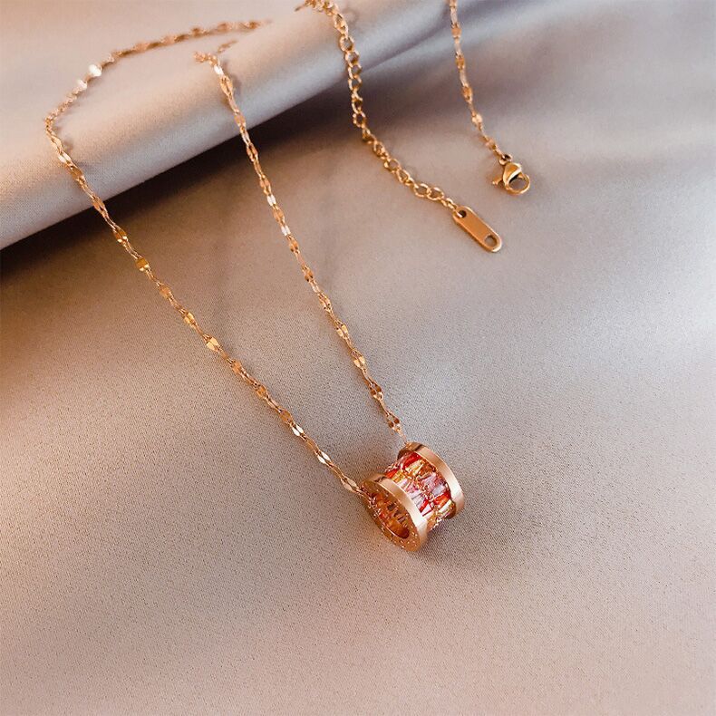 Liontin Sabuk Kecil Gaya Korea Bahan titanium steel rose gold Kalung