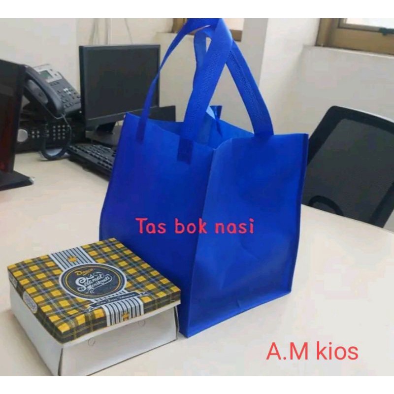 Tas spunbond nasi kotak,tas nasi box 20x20, goodie bag nasi kotak