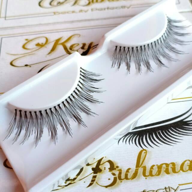 Eyelash natural panjang