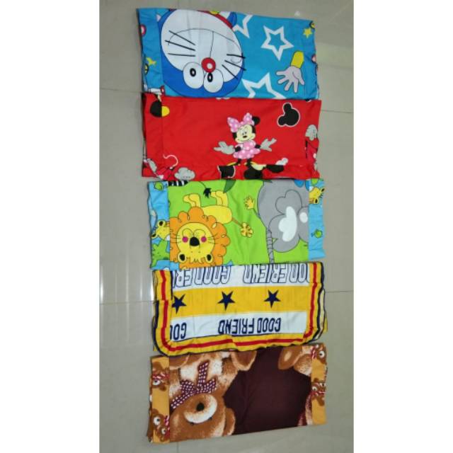 Sarung bantal cinta imut ukuran 60x30 halus lembut dan tidak luntur