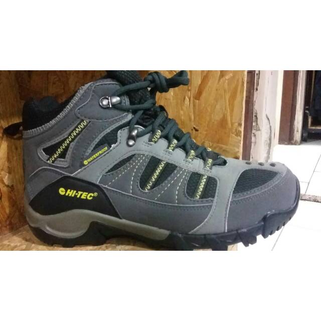 Sepatu Gunung Hitec Bryce Waterproof Man