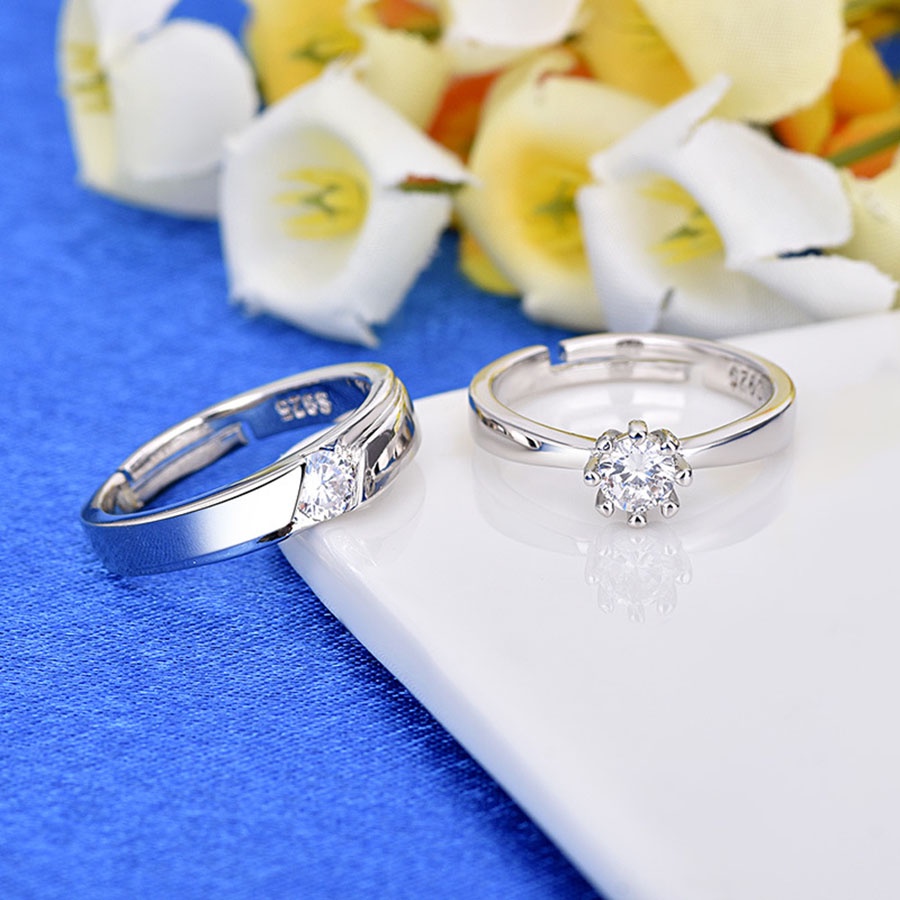 Cincin Silver Platinum Hias Kristal Berlian Untuk Pria / Wanita