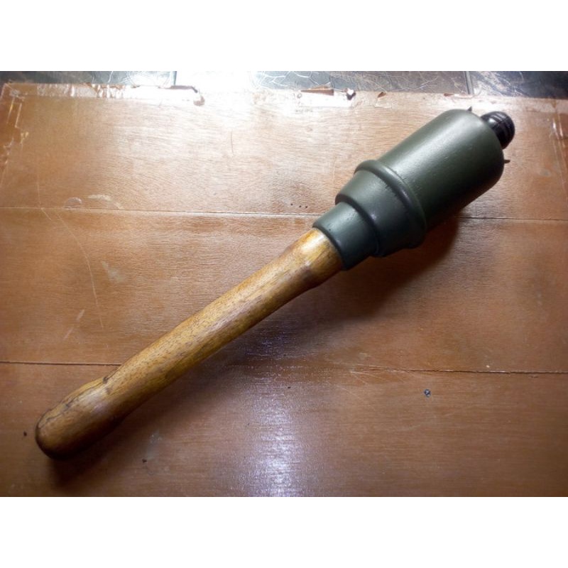 Jual M43 Stielhandgranate/Potato Masher Replika Grenade Dummy Germany