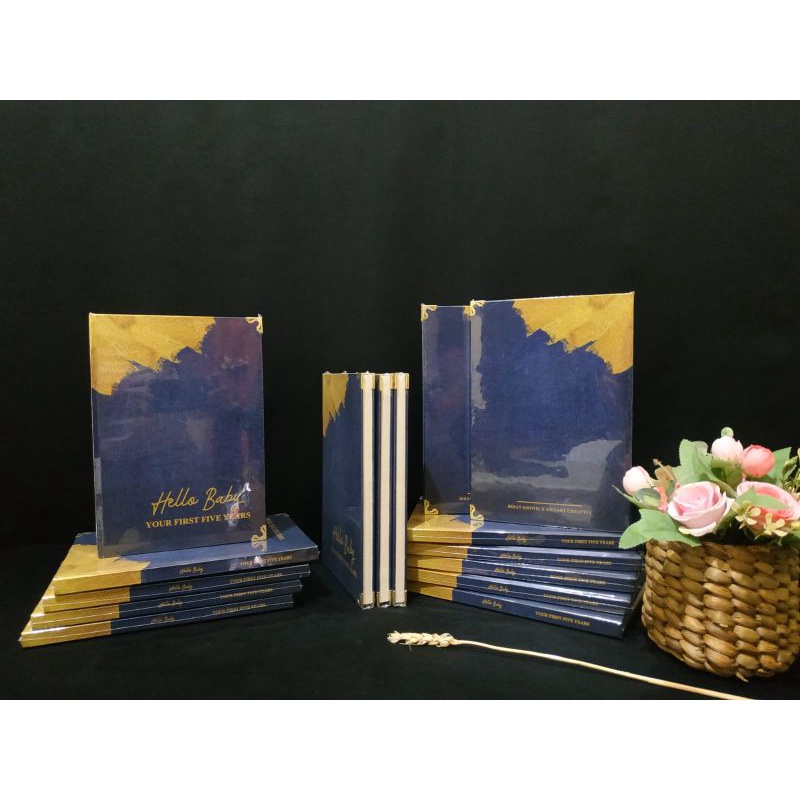 

(READY STOCK) DAILY JOURNAL & BABY MILESTONE JOURNAL