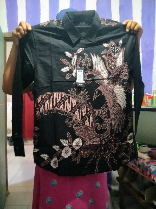 M231 Kemeja Pria Batik Panjang Hitam 1485a