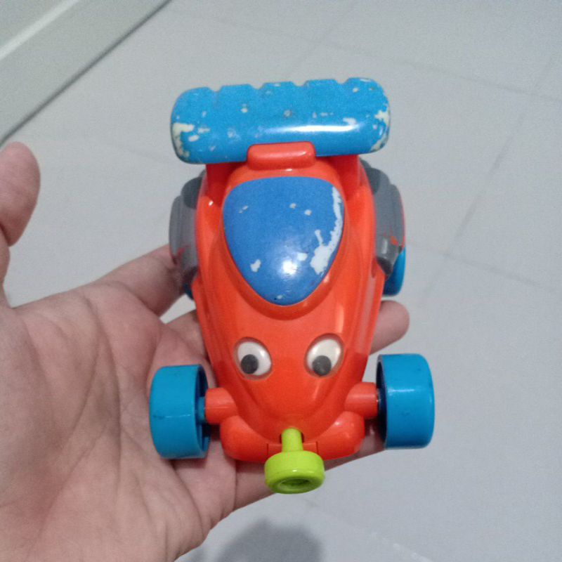 Preloved elc mobil magnet