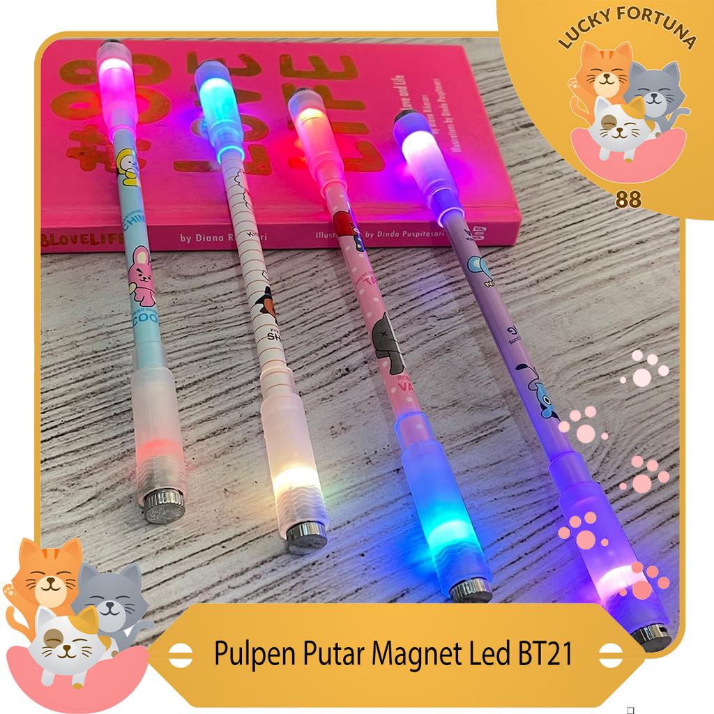 

[Luckyfortuna88] Pulpen Putar Magnet Led artis korea Pulpen putar magnet dengan lampu berkedip Pulpen putar magnet dengan pencahayaan LED Pulpen putar magnet LED multifungsiPulpen putar dengan lampu LED Pulpen putar dengan cahaya LED Pulpen putar magnet