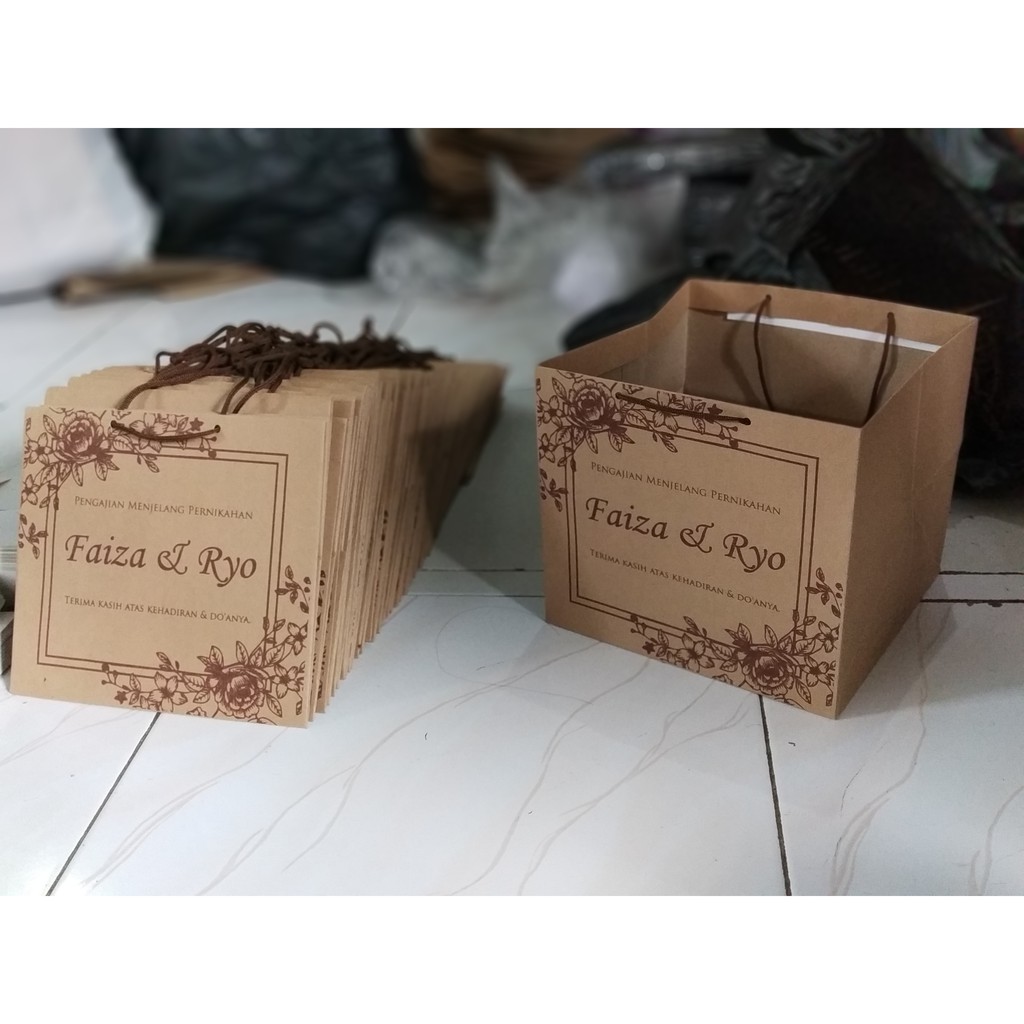 

Paperbag Craft coklat kotak 25x25x25