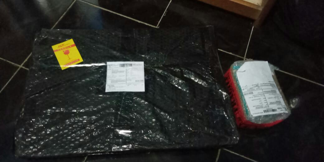 Meja Sudut Coffee Table Meja Ngopi Kupu Kupu