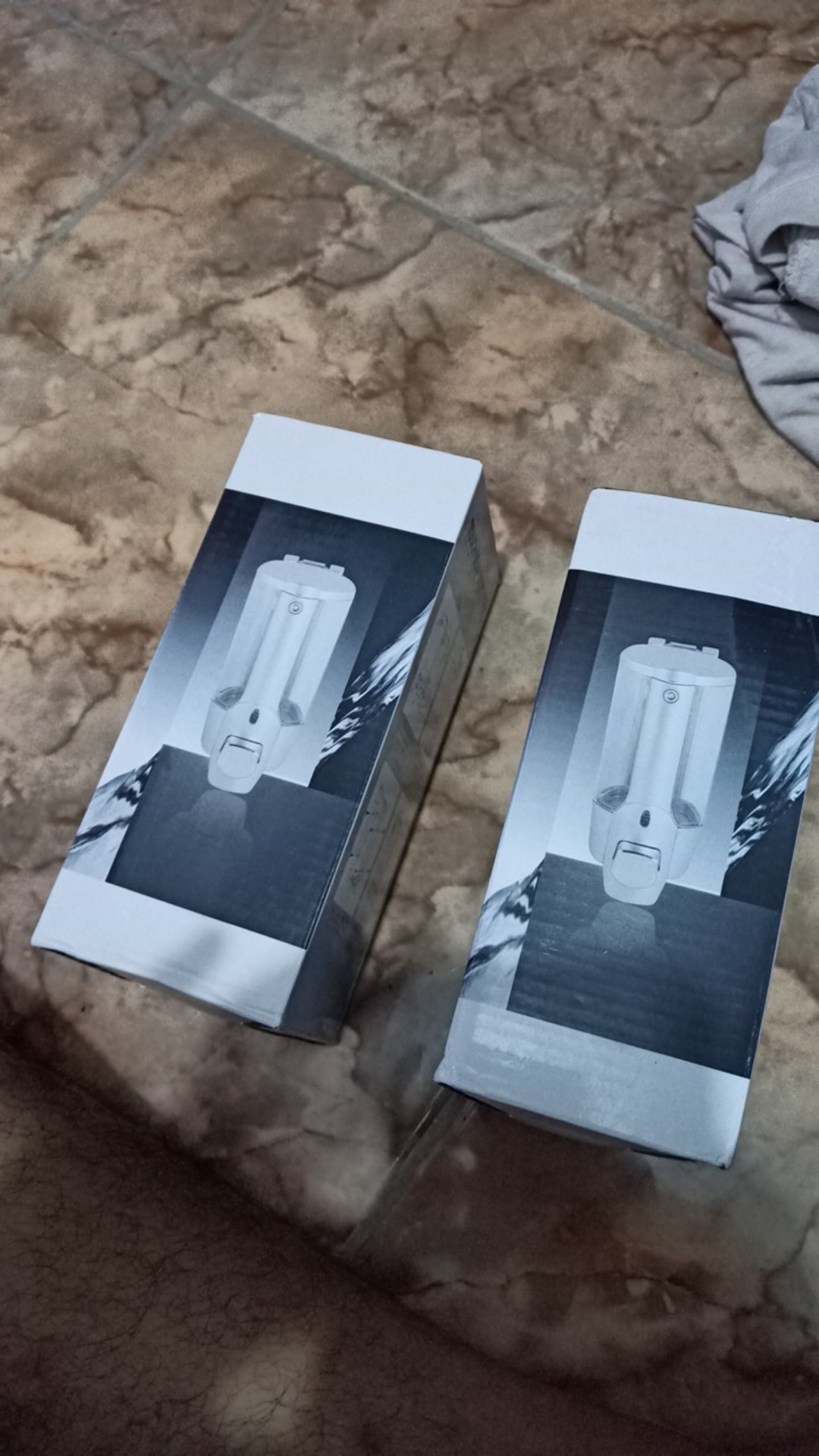 Dispenser Sabun Cair 1 Tabung Dengan Key Lock Kuat Dan Awet 350ml