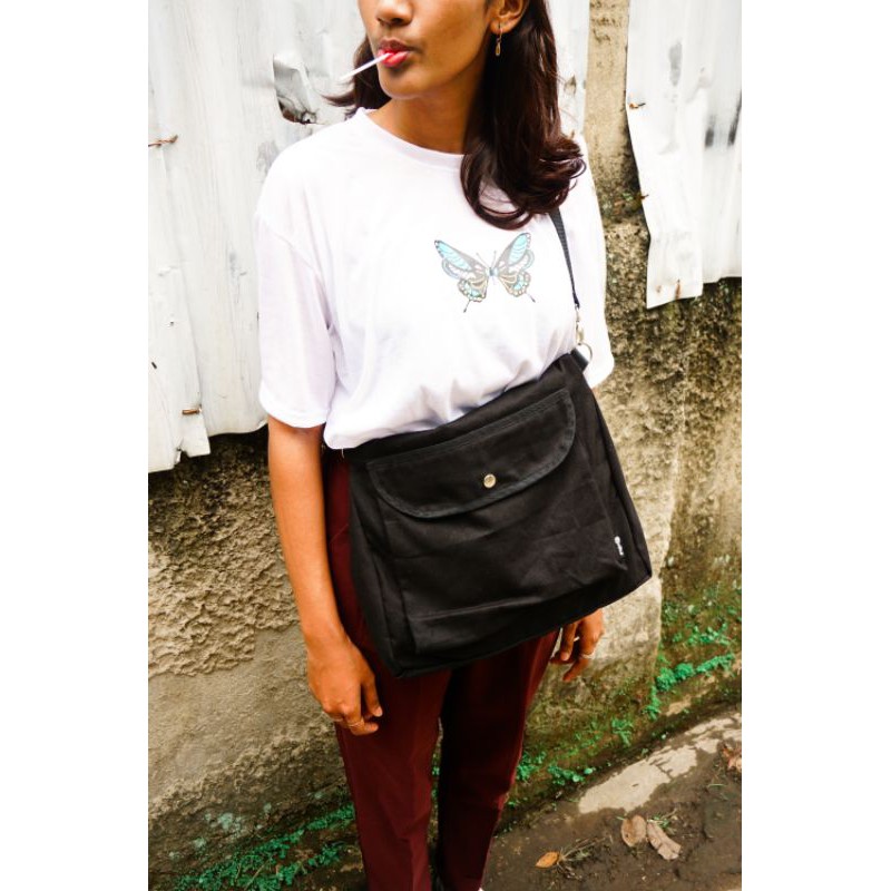 REKA - URSA Black - Totebag - Slingbag - Backpack