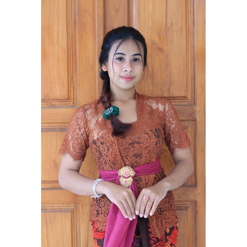 kebaya bali brokat semiperancis lengan pendek / kebaya brokat / kebaya / kebaya bali / brokat