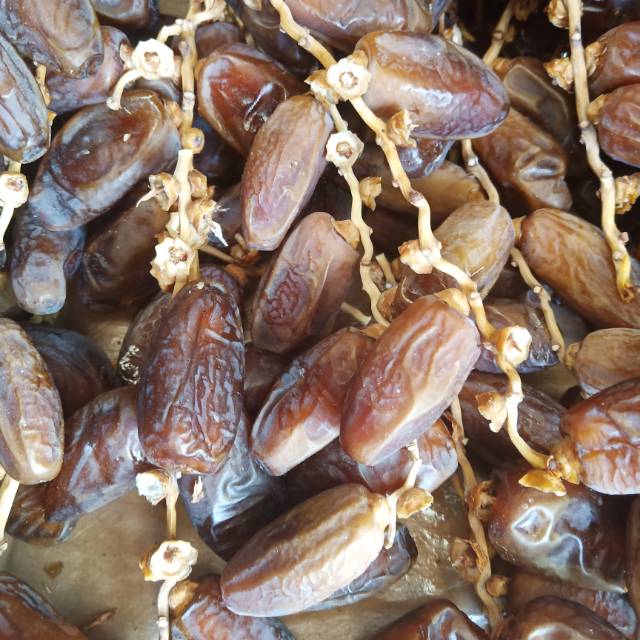 

Kurma tangkai tunisia 1/4kg