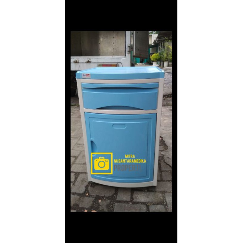 Bedsite Cabinet Onemed Lemari Rumah sakit