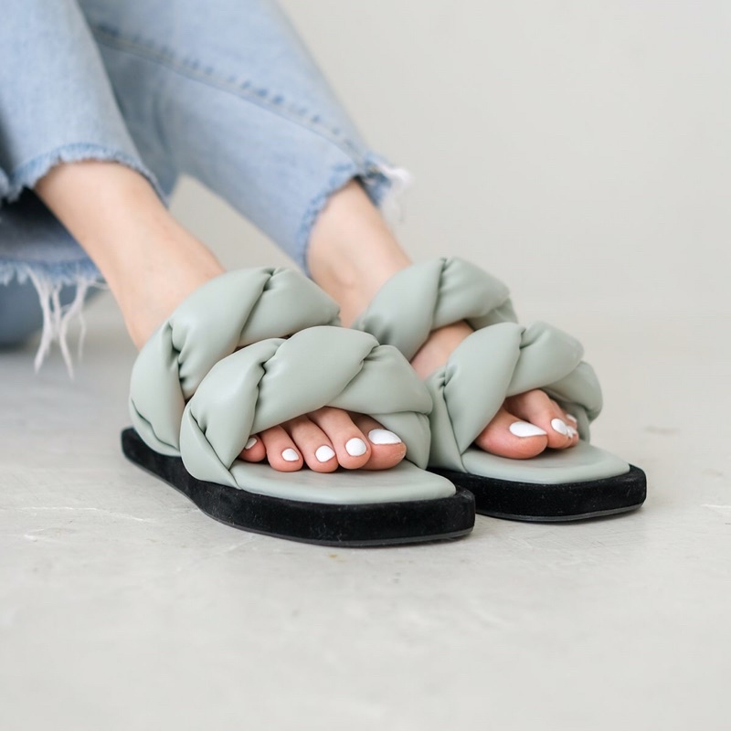 POSU Donut Sandals