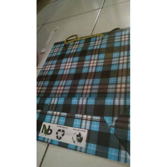 

Papper bag uk 26x29cm