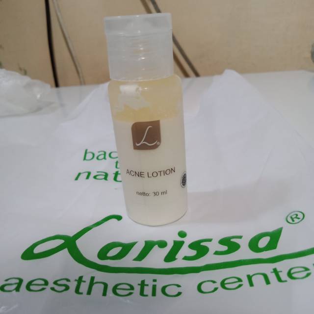 Larissa skincare acne lotion