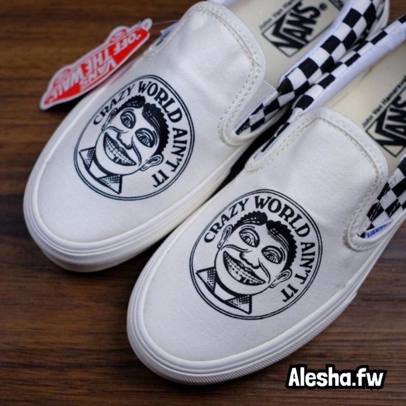 Sepatu Vans Slip On CrazyWorld white Premium Terlaris