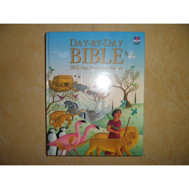 Buku Day by Day Bible 365 Hari Membaca Alkitab Segel Hardcover New