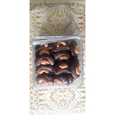 

Choco Cashew
