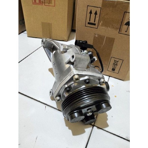 kompresor kompressor AC Suzuki new swift Karimun estilo