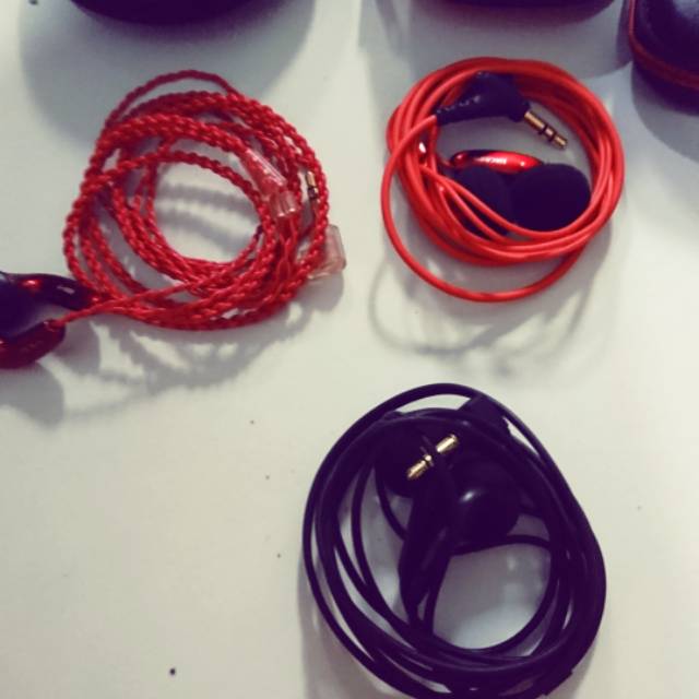 Earbud Yincrow second + Elibud Sabia