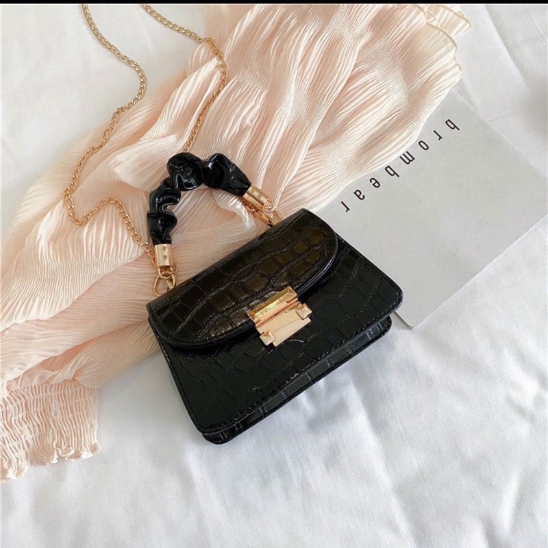 Ashley Sling Bag / Tas Selempang Import Murah Korean Style China Kekinian