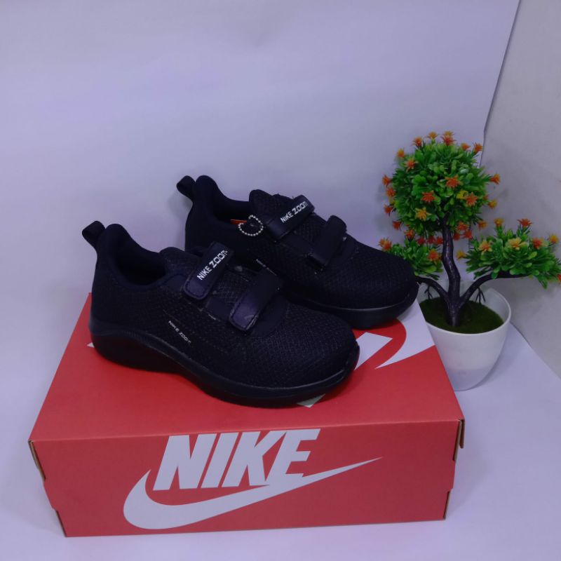 Sepatu Anak Laki-laki Sepatu Anak SD Sepatu Sekolah Anak cewek cowok Sepatu Anak Nike Zoom