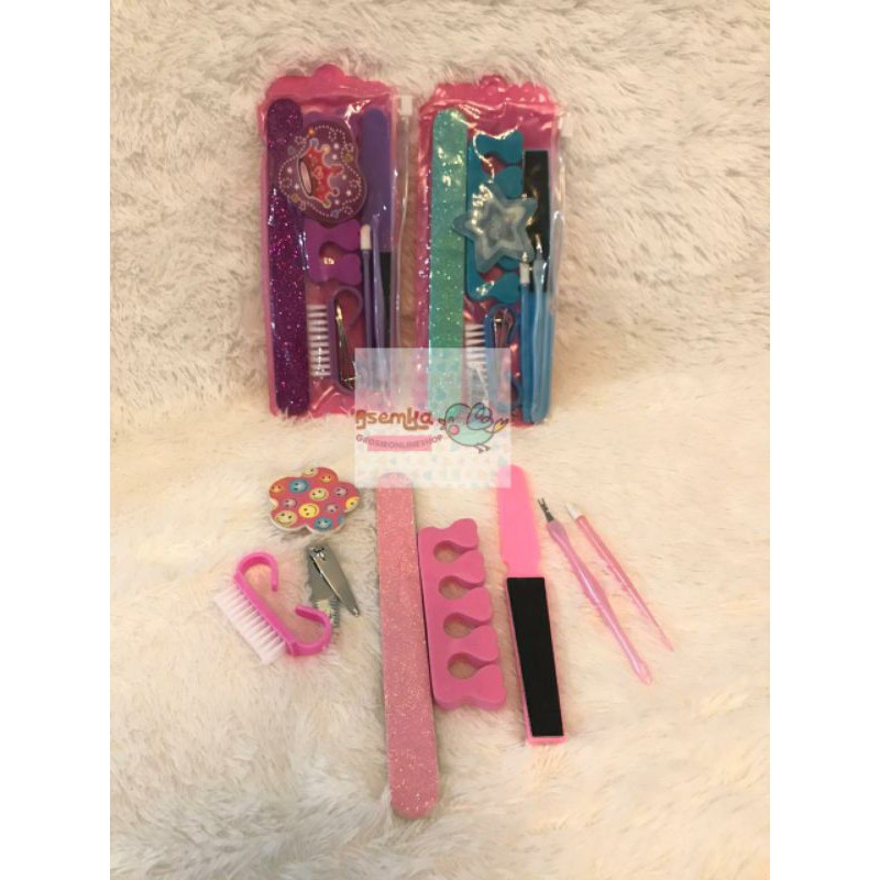 Manicure set Rabbit lucu model kelinci 6in1 / Manicure mini travel gantungan