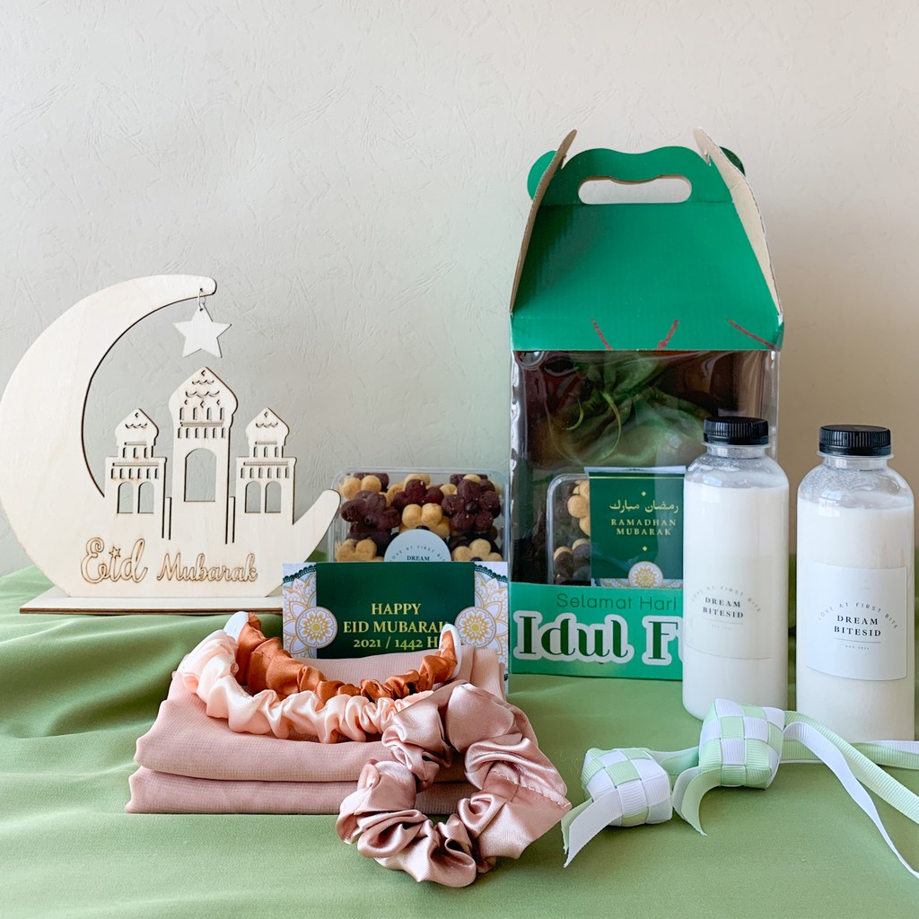 HAMPERS LEBARAN - Idul Fitri Parcel Kue Kering Kado Ultah Souvenir Pernikahan Hijab Giftbox Sovenir