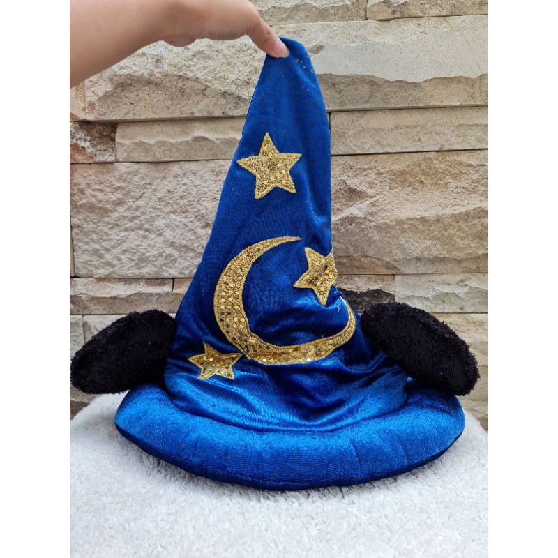 TOPI MICKEY PESULAP DISNEYLAND HONGKONG