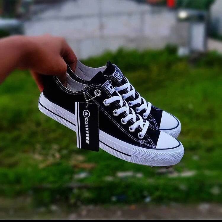 Ready Converse Allstar Classic Low Sepatu Sneakers Alstar  Convers Pendek Warna Hitam Bahan Canvas