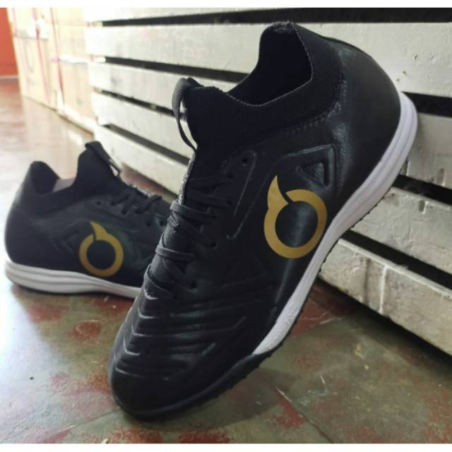SEPATU FUTSAL ORTUS FORTE VALKYRIE IN ORIGINAL