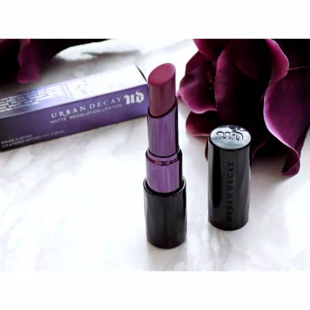 URBAN DECAY Matte Revolution Lipstick
