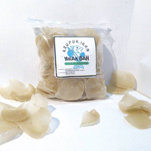 

Krupuk ikan mbak dah