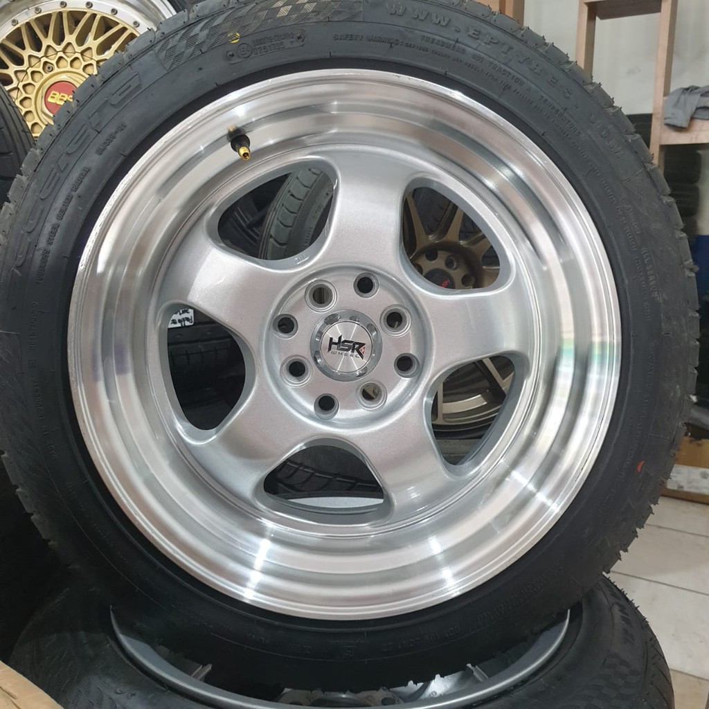 Velg Mobil Bekas Hsr Brisket R16 Lubang 8X100/114,3 SMF