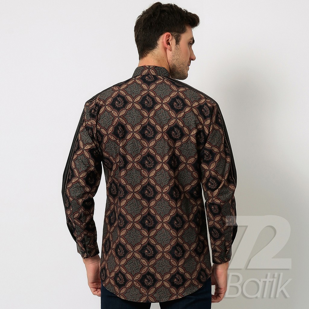 BATIK PRIA LENGAN PANJANG Slimfit Slim Fit Premium Warna Hitam Coklat 725733 Cap 72 - Baju Kemeja Atasan Pakaian Setelan Batik Pria Cowok Laki Laki Remaja Keluarga Kantor Lengan Panjang Modern Slimfit Slim Fit Premium Kekinian