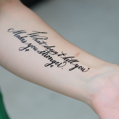 

POTATOO WHAT DOESN'T KILL YOU Temporary Tatto stiker