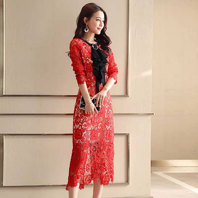 b001 dress party dress merah   Share:   Favorit (3,8RB) Baju dress pesta lebaran hari raya dinner kondangan prewedding bridesmaid lace embro embroi brukat brokat mesh tille party